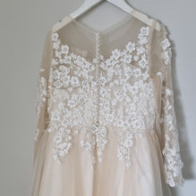 Load image into Gallery viewer, Alexia - Festive dress with embelishments