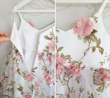 Load image into Gallery viewer, Delicate floral dress forgarden wedding Ana Balahan Gold Coast