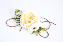 Load image into Gallery viewer, Ivory color floral sash