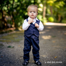 Load image into Gallery viewer, Fashion formal boy set long sleeved shirt vest and trousers with stretchable waist