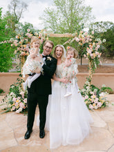 Load image into Gallery viewer, Romantic garden wedding with Flora flower girl dresses Ana Balahan
