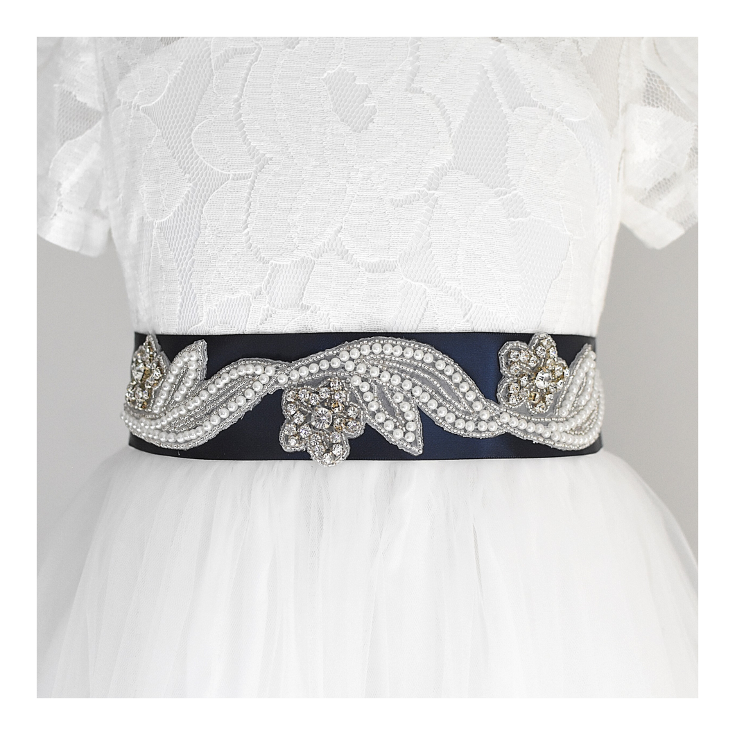 023 Wedding belt with rhinestone applique with off white dress Ana Balahan