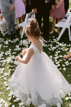 Load image into Gallery viewer, Ana Balahan Caroline flower girl going down the aisle Sydney
