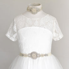 Load image into Gallery viewer, Rhinestone applique bridal belt and headpiece
