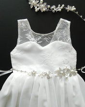 Load image into Gallery viewer, Roselle off white lace teen flower girl dress front view Ana Balahan

