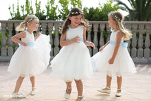 Load image into Gallery viewer, Three pretty flower girls in ivory color dresses and blue sashes
